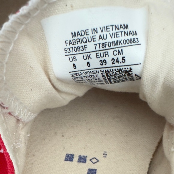 Converse All Star Shoreline Red Sneakers.  Size 8 Women. - Picture 5 of 5